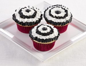 Black and White Ruffle Cupcakes